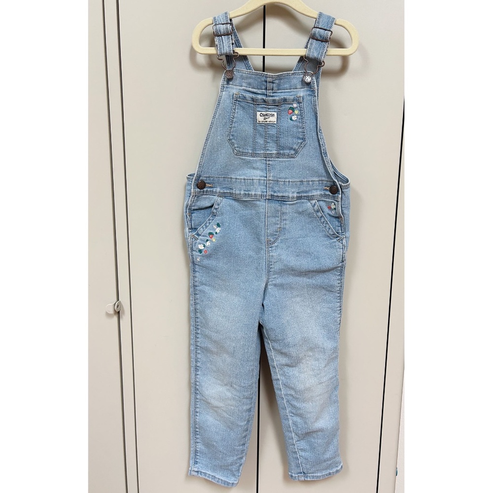 Vintage OSH KOSH B’GOSH denim overalls flower strawberry embroidered - 5T